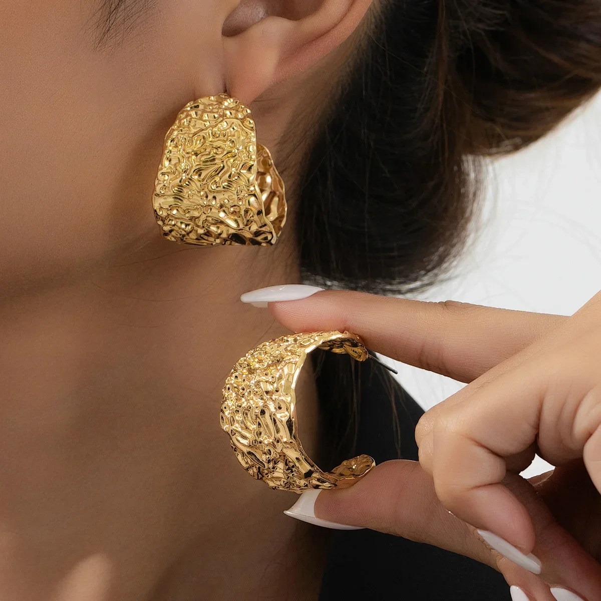 Vintage Wide-face Texture Ring Earrings Women Trend Exaggerated Heavy Metal Circle Fashion Jewelry Earrings Wholesale Gift