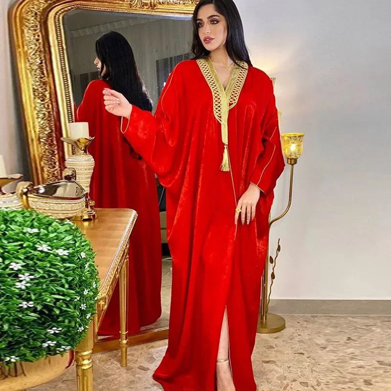 

Velvet Abaya for Women Maxi Robe Muslim Golden Tassel V Neck Dress Bat Sleeves Jalabiya Turkey Islam Loose Clothes Casual Kaftan