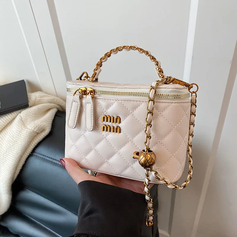 

Зимняя стеганая сумка на цепочке 2025 года, модная женская сумка через плечо, текстурированная сумка через плечо, минималистичная сумка «день-ночь»