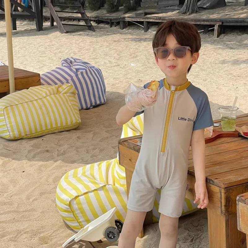 

2025 New Children's One-piece Swimsuit Middle and Child Baby Dinosaur Sunscreen Swimsuit Outdoor Seaside Vacation Swimsuit