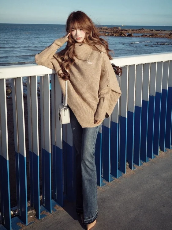 

Корейский ретро-свитер с воротником-хомутом, вязаный, женский, на раннюю весну 2026 года, новинка, премиум-класс, асимметричный трикотаж