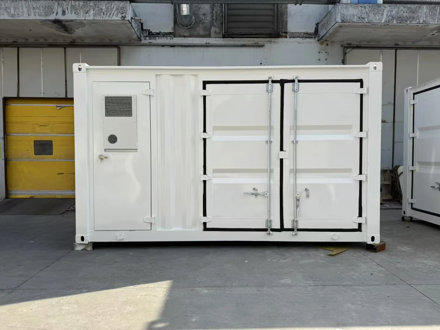 Système de stockage d'énergie hybride de batterie solaire de WS 100kw 200kw 300kw 200kwh 500kw 150kw 100 kw 500 kw