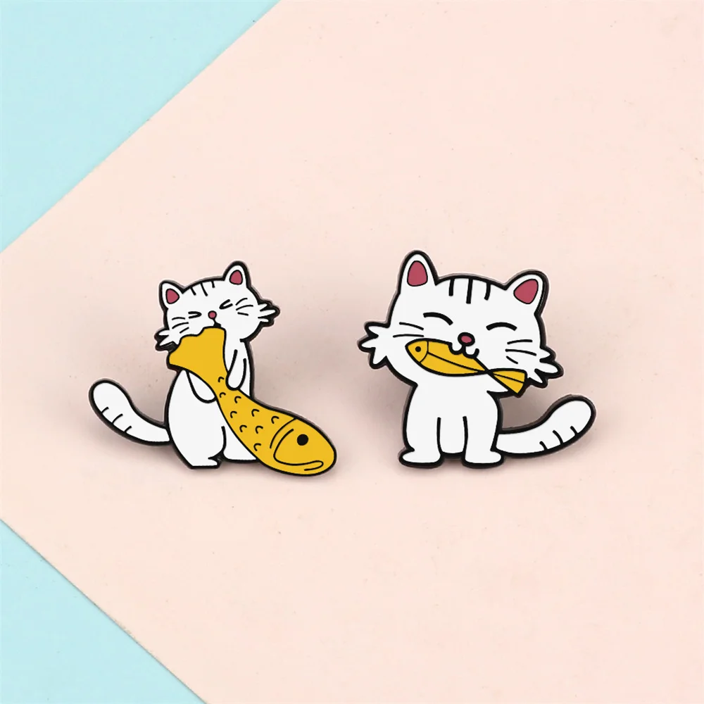 Cat Eating Fish Ena…