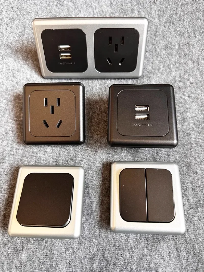 Rv Commercial Vehicle Modified Special Socket 3C Standard Car Small Switch USB Charging Multi-function 5-hole Socket