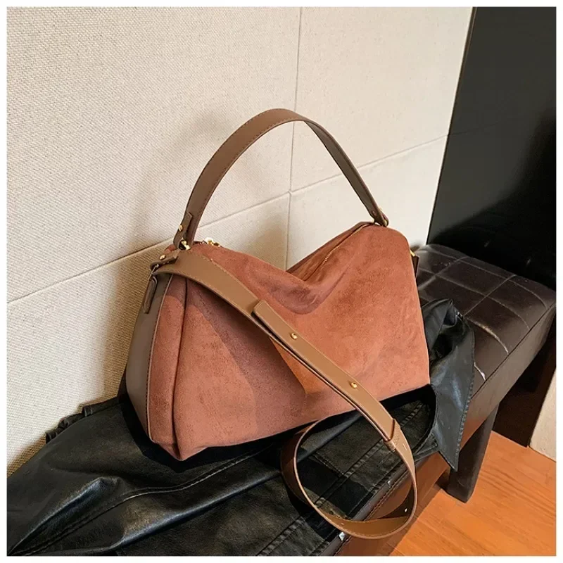 Suede Solid Color 2024 Autumn Hot Selling Handbag Zipper Versatile Fashion Shoulder Bag Soft Simple Popular Crossbody Bag