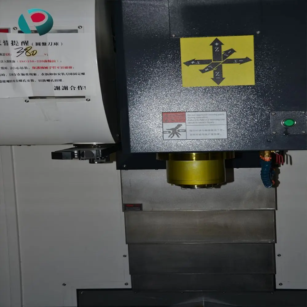 High Performance Metal Cutting Affordable Vertical Hining Center VMC650