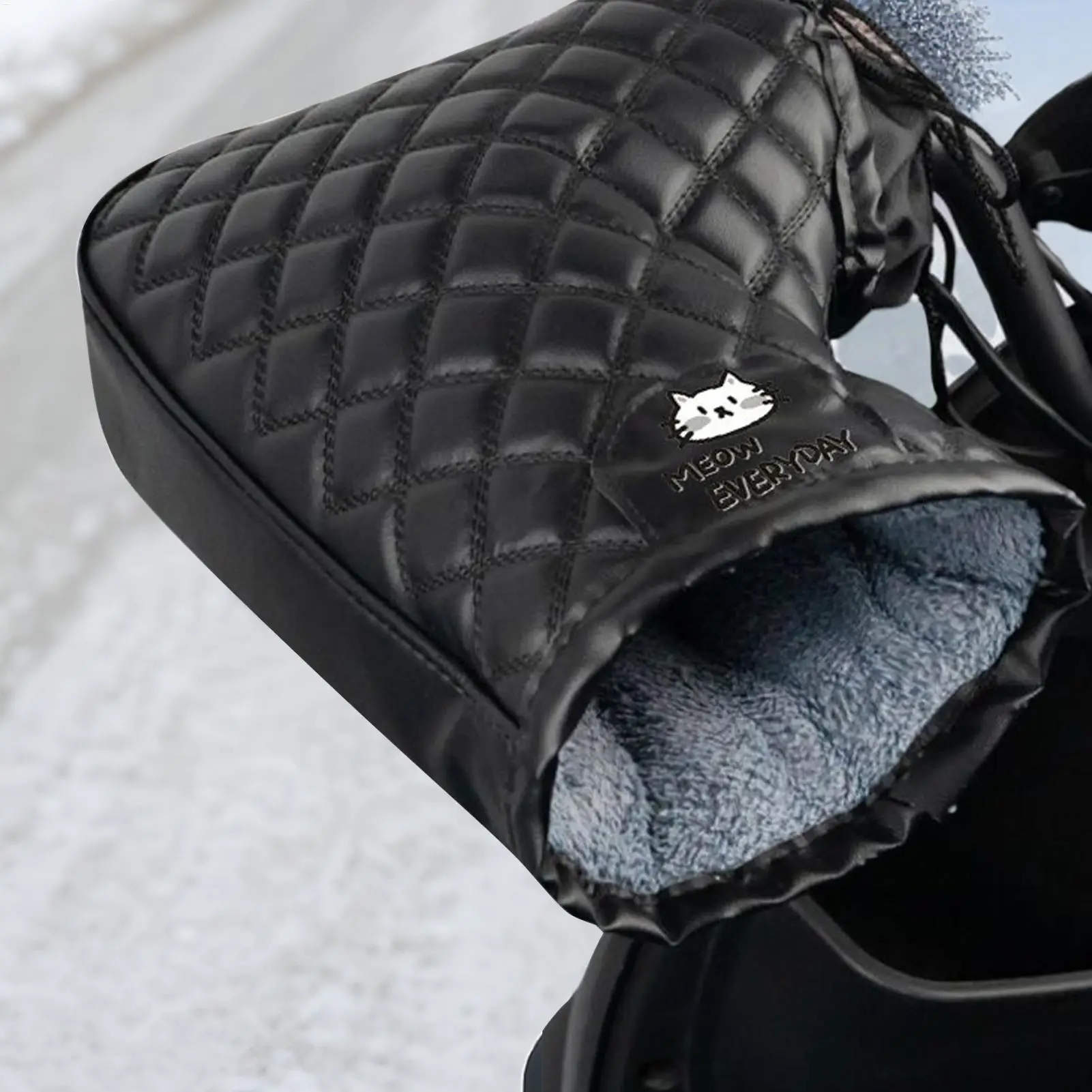 Winter Motorcycle Bike Handlebar Mitts Waterproof Hand Muffs Keep Warm Windproof Scooter Mitts For Cold Weather Outdoor Cycling