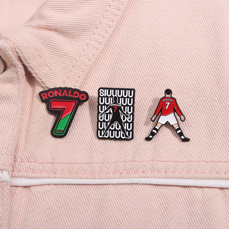 Creative Football Enamel Pin Cool Star Professional Athletes Brooches Lapel Backpack Badge Party Jewelry Gift For Fans Friends