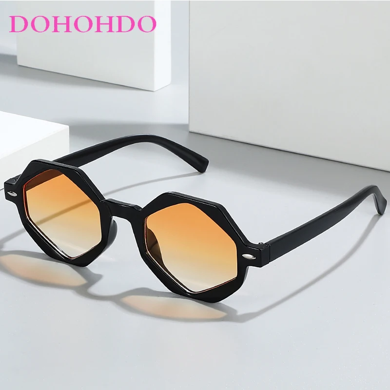 

DOHOHDO New Retro Luxury Brand Polygon Jelly Tea Sunglasses Women Fashion Gradient Eyewear Shades UV400 Men Rivets Sun Glasses