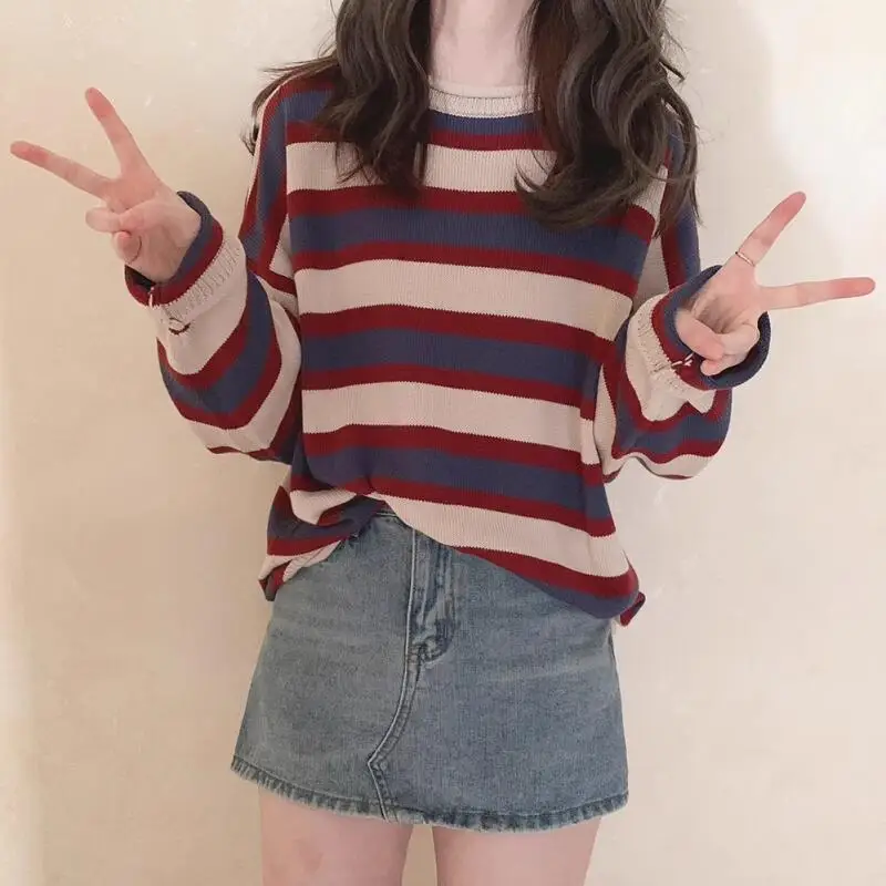 

Girl Round Neck Stripe Rolled Edge Sweater Princess Fashion Long Sleeves Knitted Shirt Autumn Winter Clothes Outside Underwear