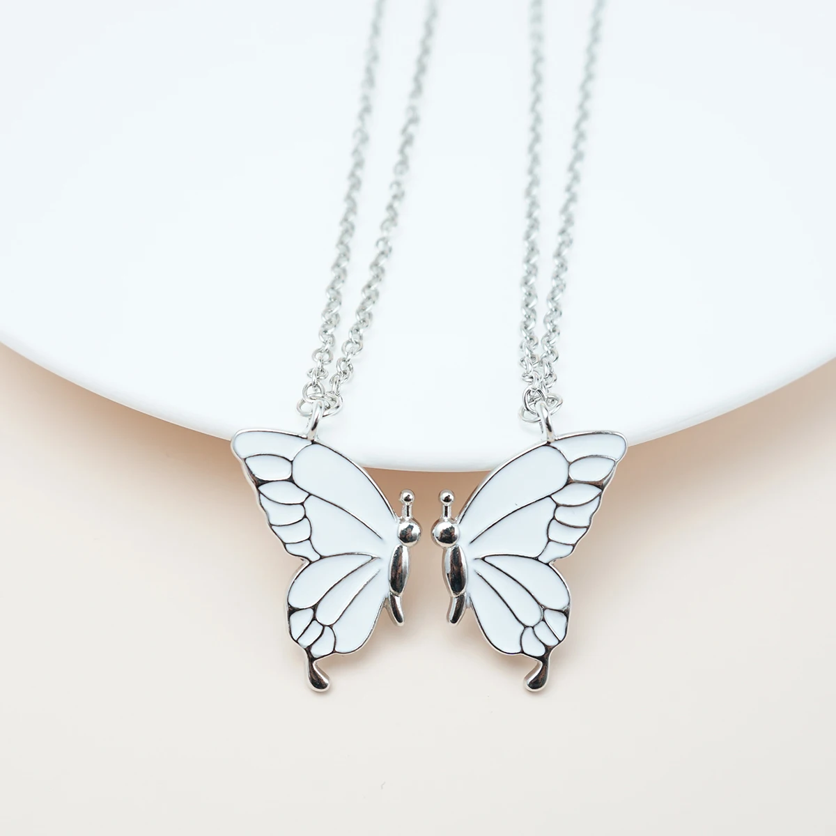 2 Pcs/Set Best Friends Butterfly Pendant Necklace Adjustable Pendant Necklace Friendship Best Friends Friendship Jewelry Gift