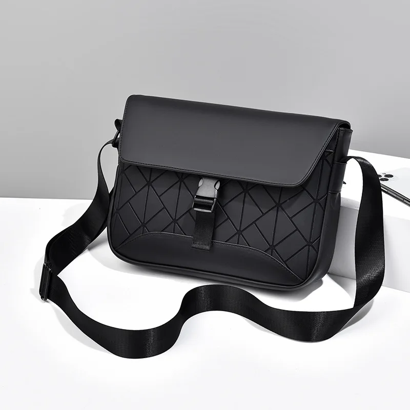 

2025 Quilted Crossbody Bag for Men: Lightweight Chest Sling Pack, Spacious Nylon Shoulder Bag Travel Essentials​