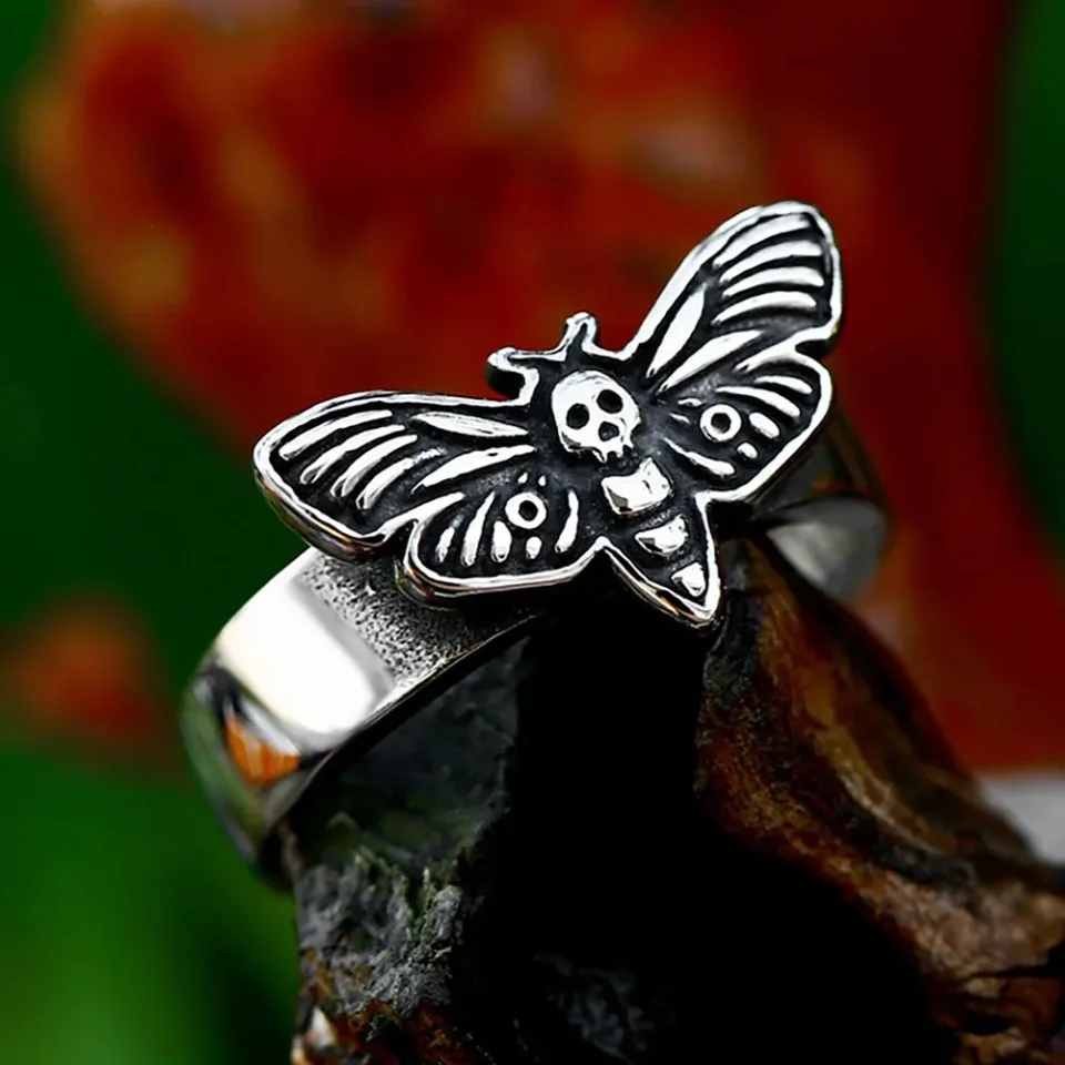 Gothic Vintage 316L Stainless Steel Skull Moth Rings Punk Biker Fashion Animal Ring For Woman Men Party Jewelry Couple Gifts