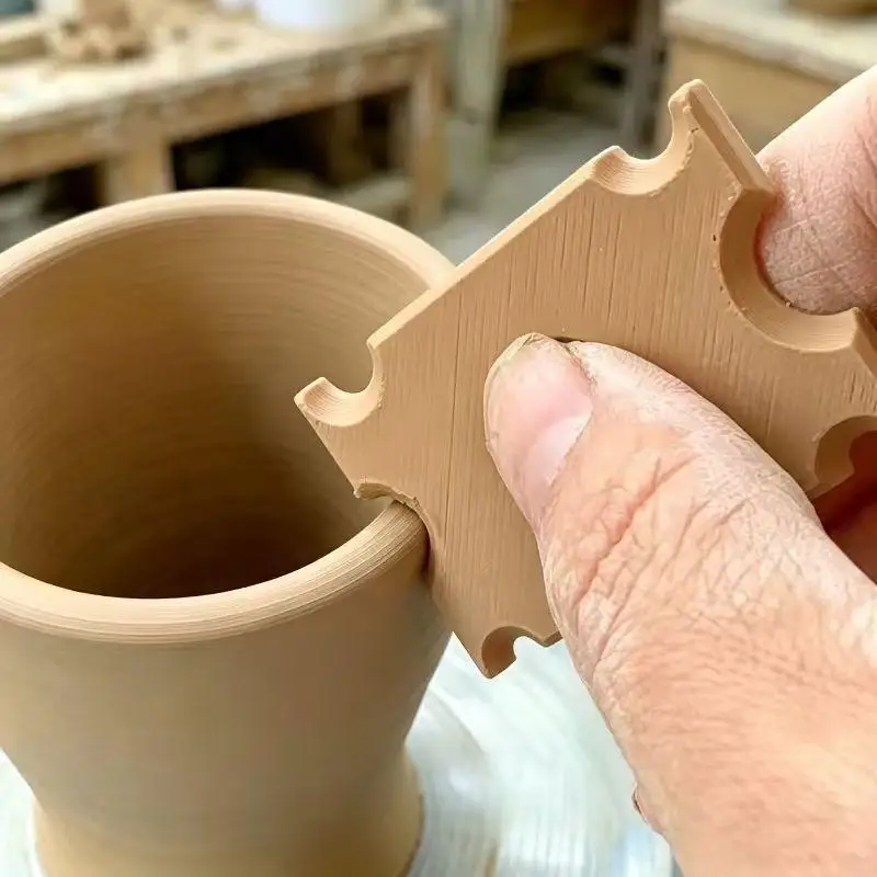 1/2pcs Pottery Clay Trimming Scraper with Multi-Size Edges Non-Slip Surface for DIY Ceramic Sculpting Art Craft Beginners