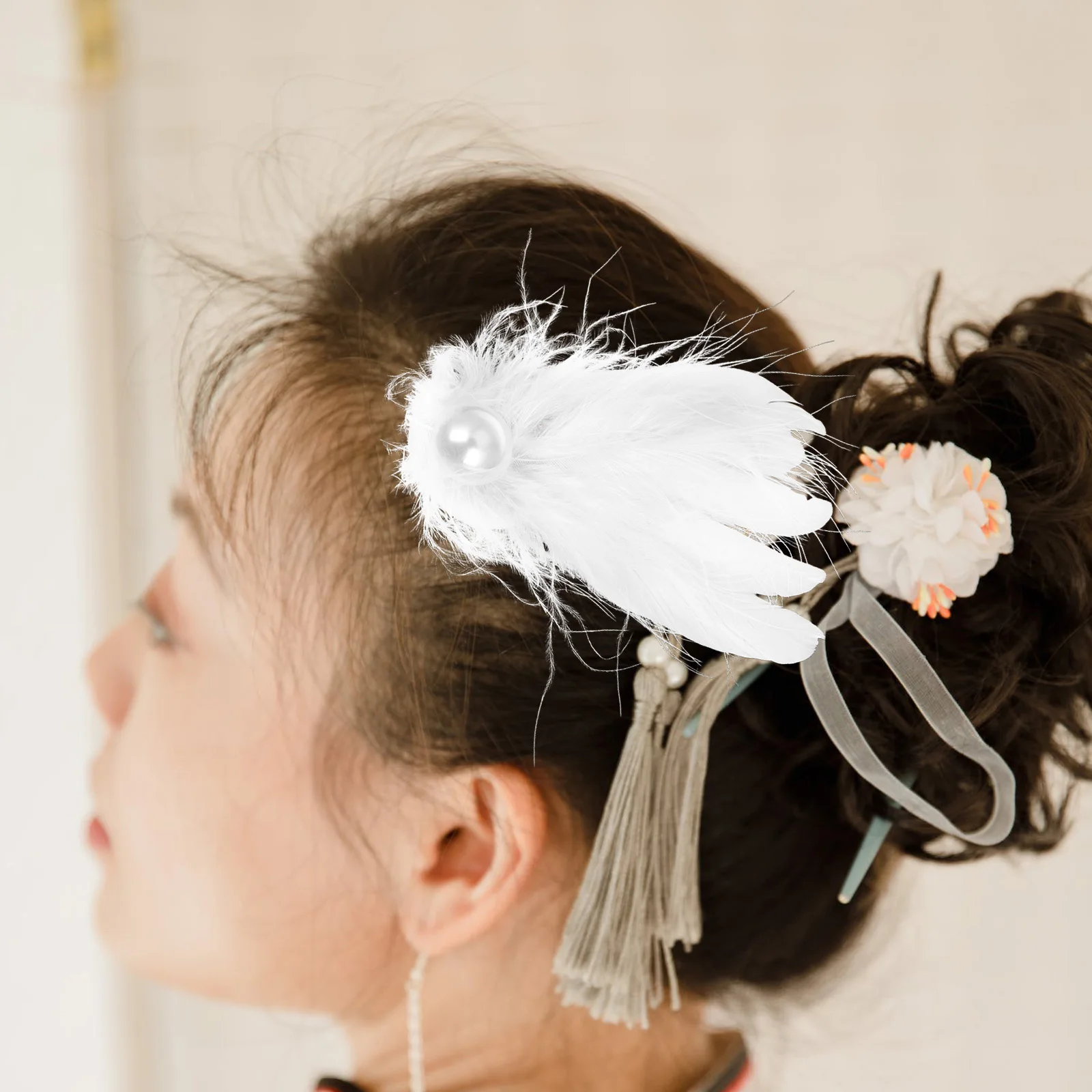 

White Swan Hair Clips Pearl Ballet Headpiece Angel Costume Alloy Wing Hairpin For Women Wedding Party Stage Use