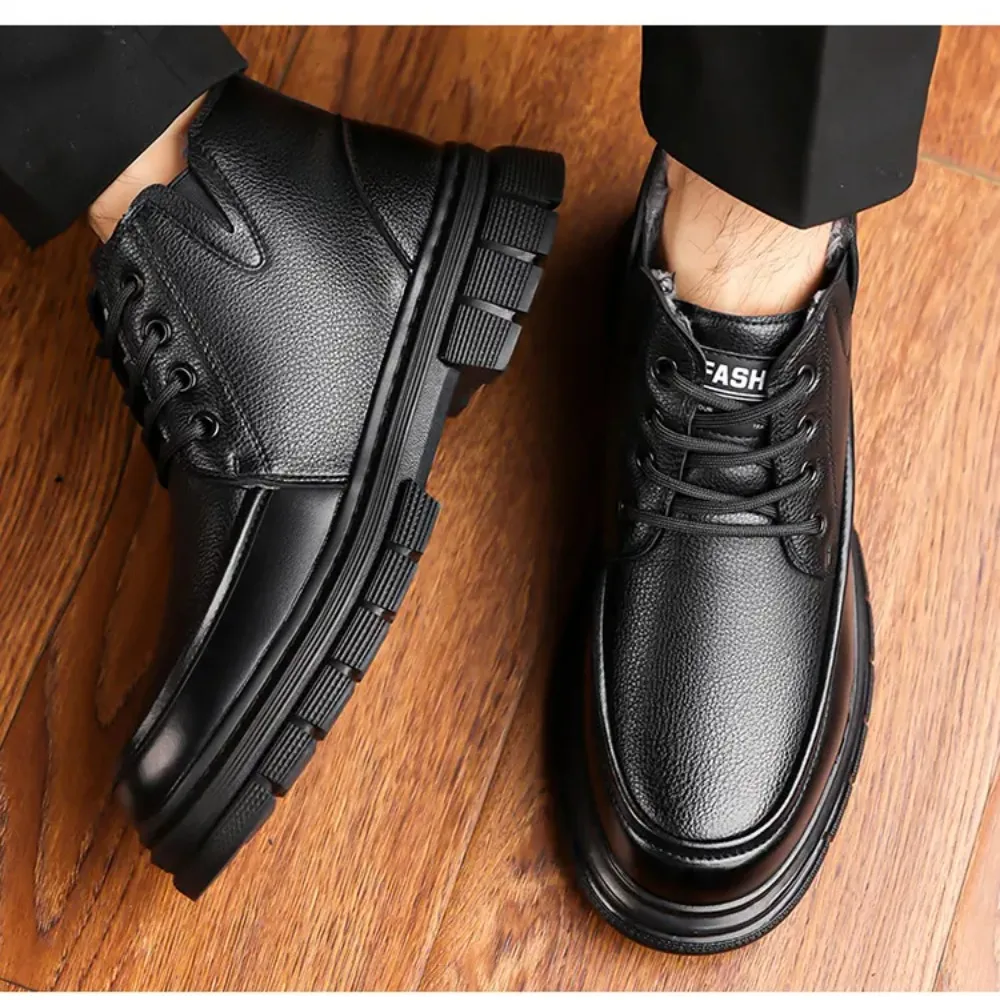 الشتاء الدافئة الأحذية القطنية للرجال موضة عادية أسود جديد مصمم البقرة أحذية من الجلد الذكور لينة وحيد منصة حذاء من الجلد رجل