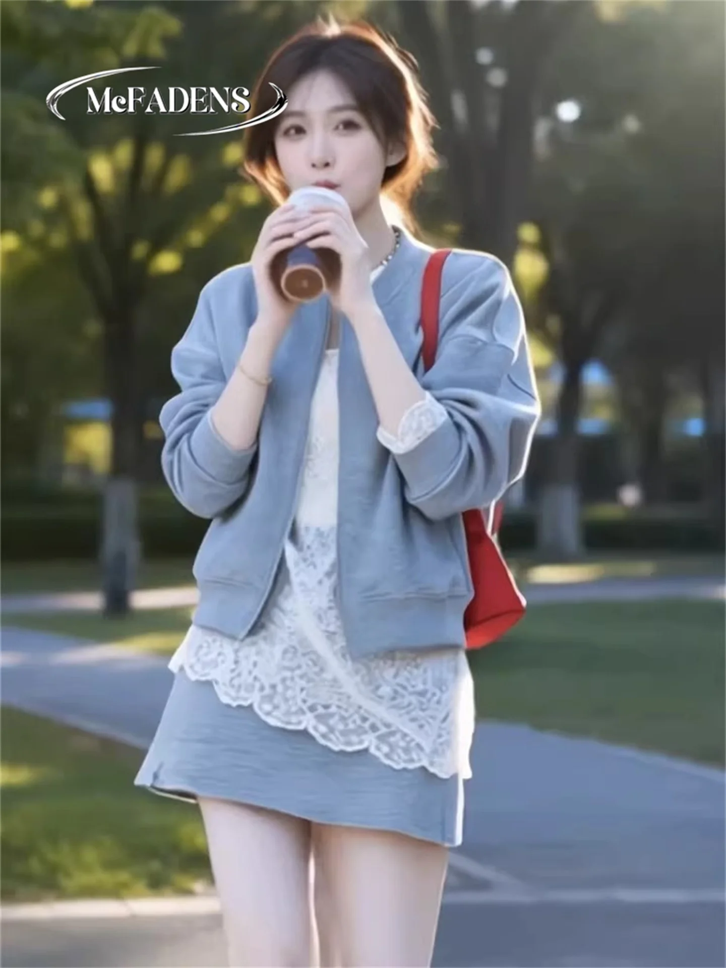 

Slimming Effect Spring 2026 Hong Kong Style Lace Inner Short Skirt Casual Sports Anti-aging Women's Outerwear Set