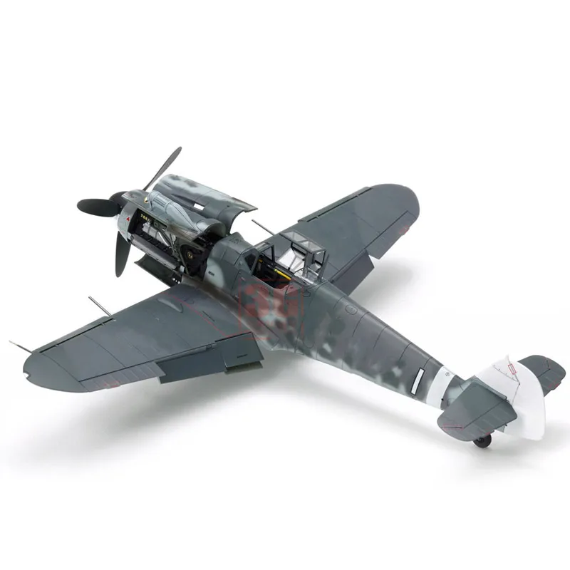 TAMIYA 61117 1/48 Messerschmitt Bf109 G-6 Military Assembling Scale Model Kit DIY Toy, Collection Birthday Gift