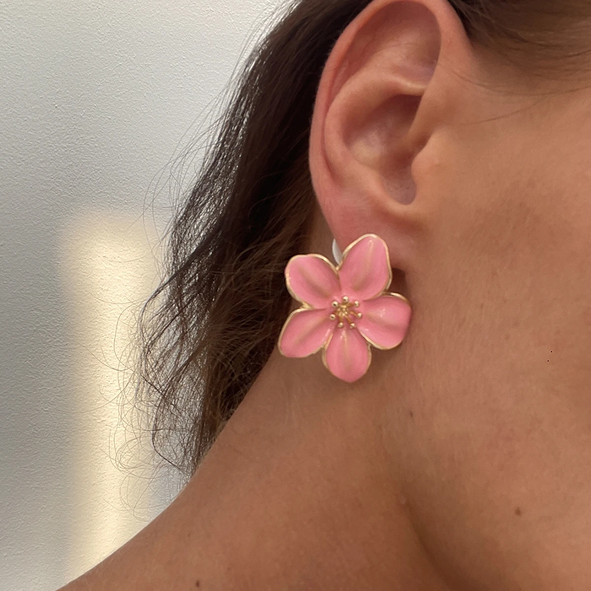 Ingemark Boho Y2K Colorful Drip Oil Petal Flower Stud Earrings Women Sweet Exquisite Piercing Earrings Bridal Aesthetic Jewelry image 3