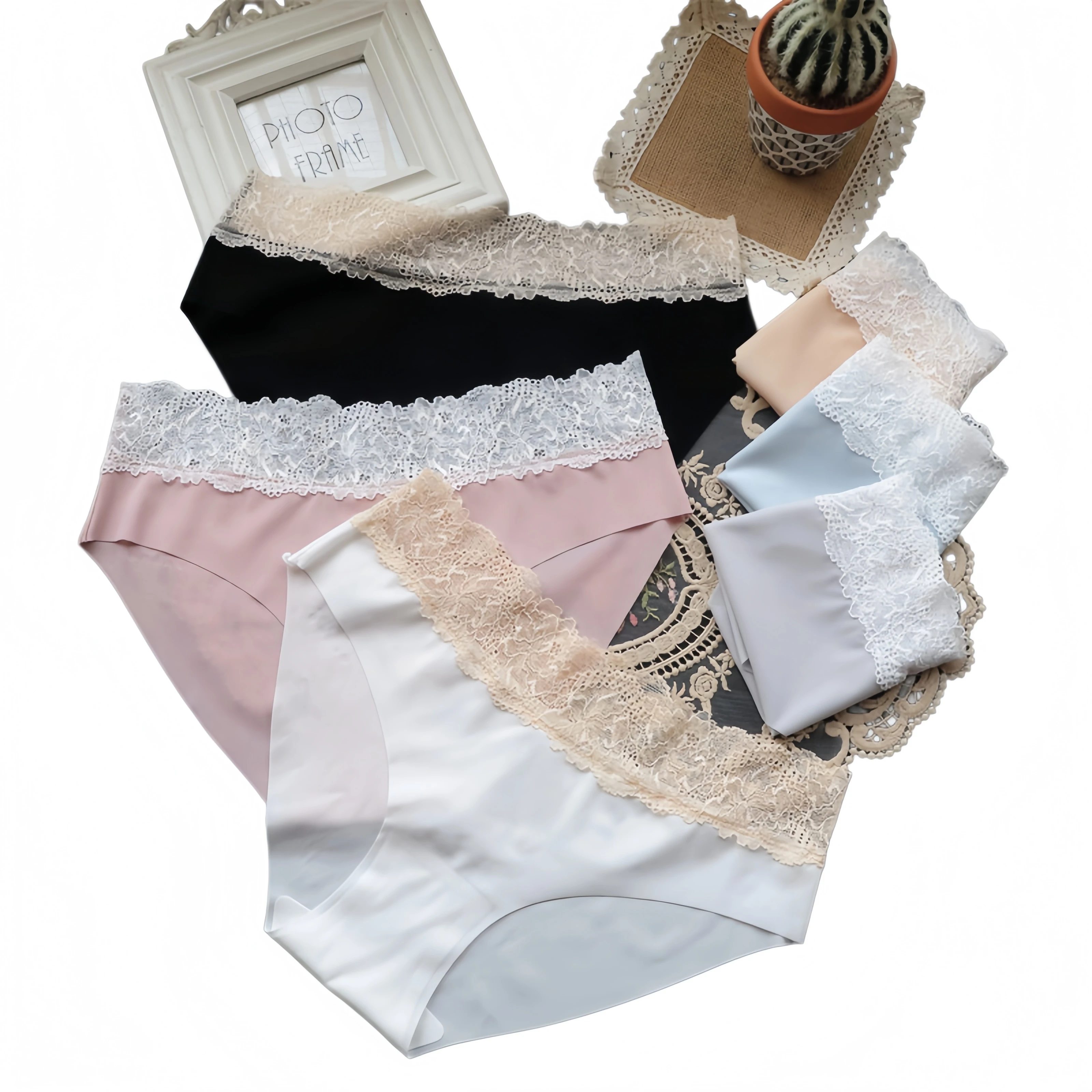 Women's Thin Quick Drying Underwear Embroidered Lace Waistband Panties Comfortable Ice Silk Knickers Cotton Crotch Lady Briefs