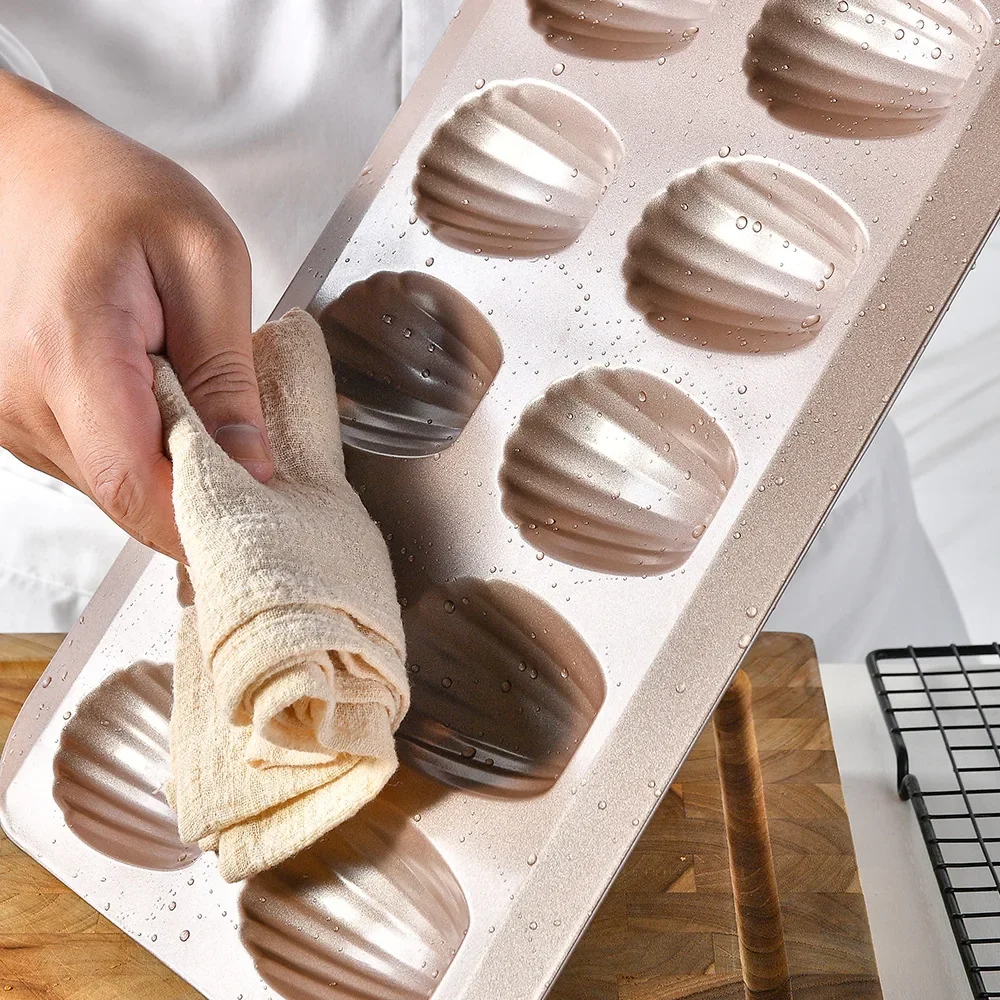 1Pc Mini Cake Mold Madeleine Tray Stainless Steel Tin Mold Madeleine Nonstic Cookie Pans Baking Tray Mould Tin Metal Biscuit Pan