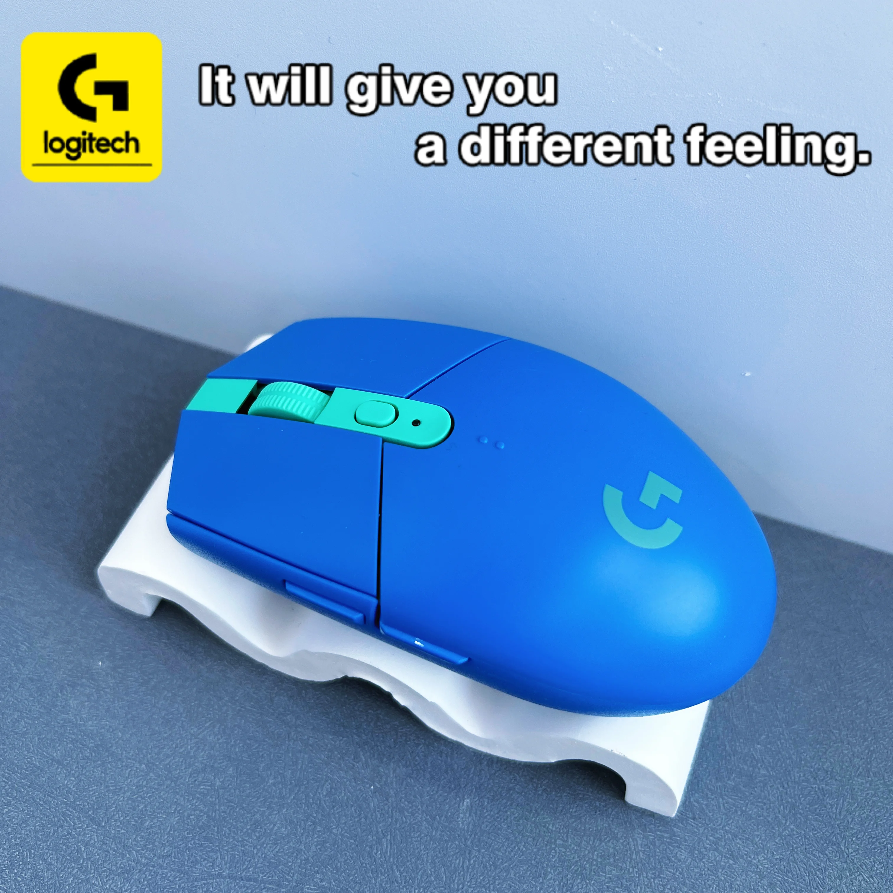 

The Logitech G304 G-series gaming mouse delivers an ultra-low latency gaming experience and a stable wireless connection.