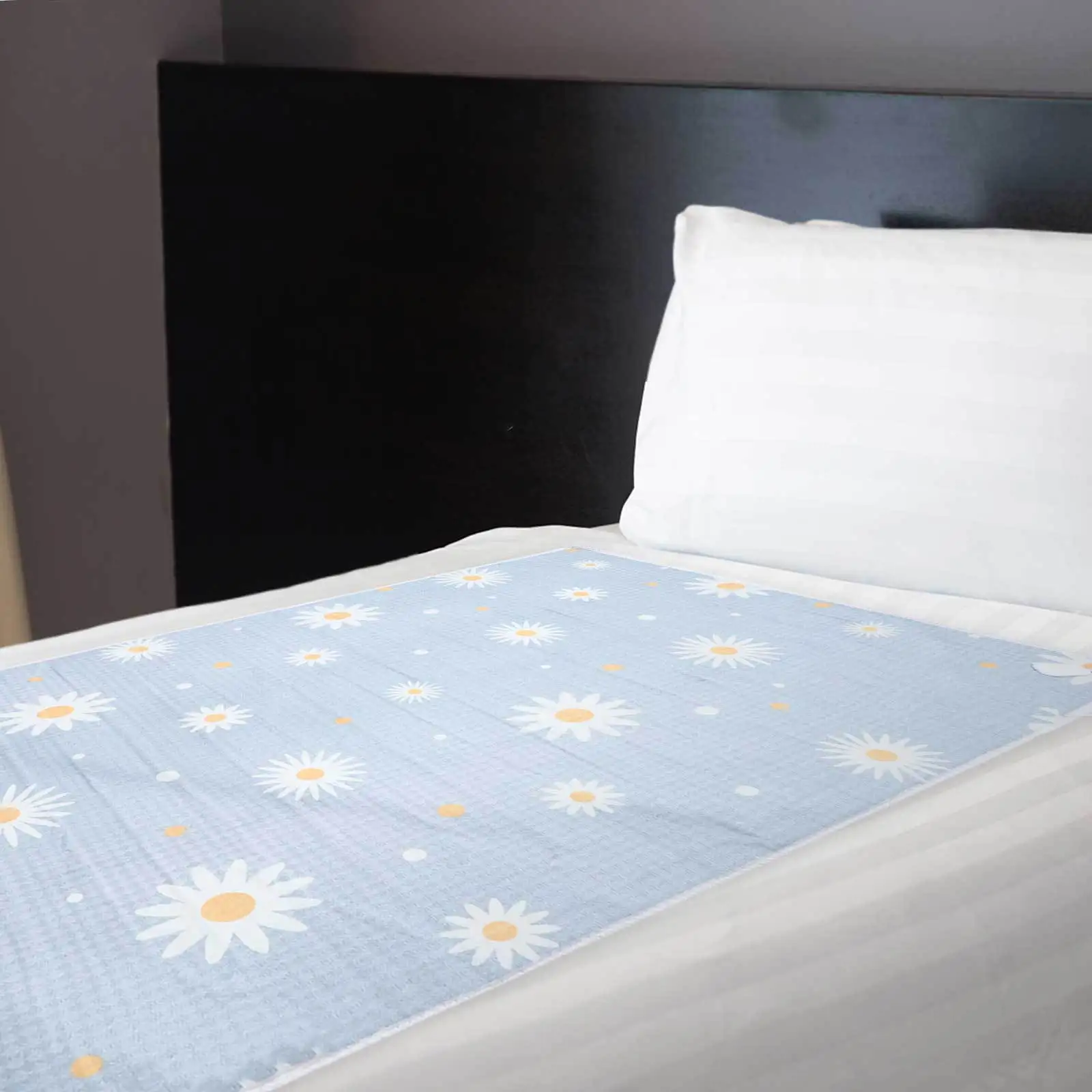 

Double Heating Electric Pad Floral Print Thermal Blanket Camping Household Backpacking Electric Warm Sheet 145x110cm