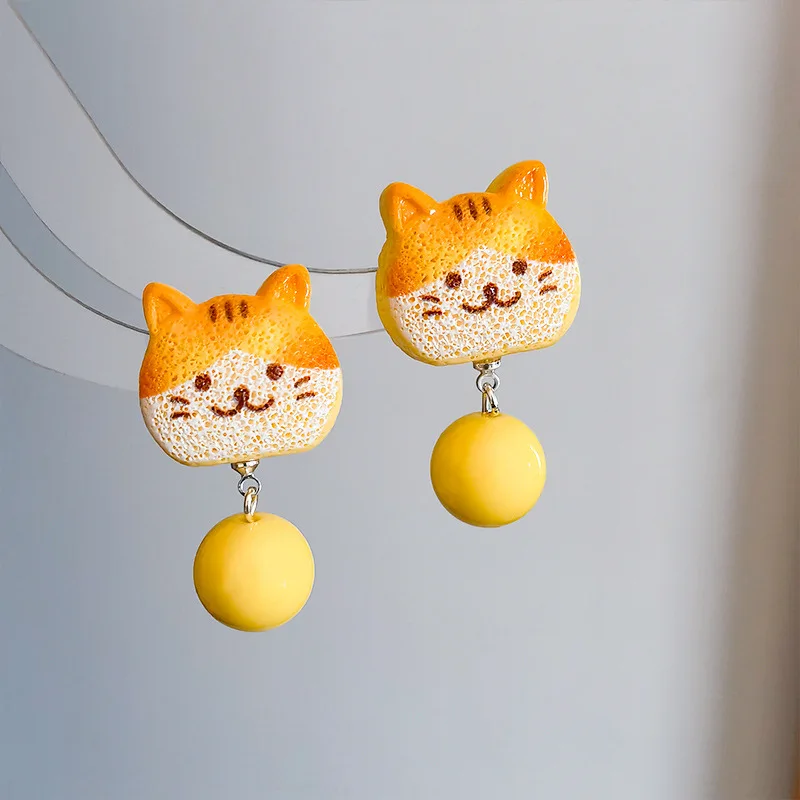 

Kawaii Kitten Earrings Cute Cartoon Cat Head Design Drop Earrings Creative Animal Doll Resin Earring Statement Jewelry Wholesale