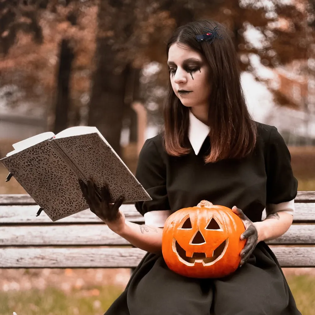 

4 пары заколок для волос на Хэллоуин: маленькие дьявольские заколки из нетканого материала, аксессуары для косплея для женщин, заколки-пауки, праздничные украшения для волос