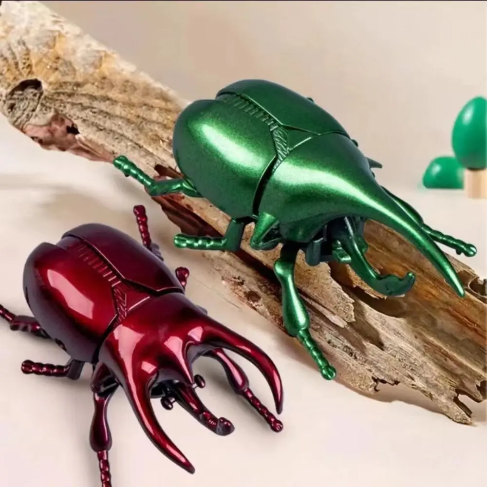 時計じかけのおもちゃゼンマイカブトムシのおもちゃリアルな野生昆虫模擬カブトムシ昆虫モデル教育トリック小道具
