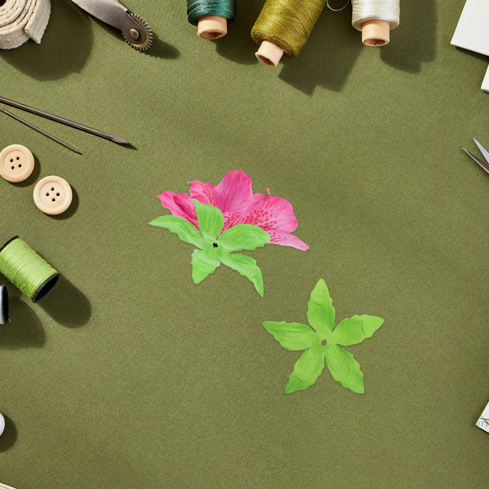 30pcs Artificial Flower Calyxes Green Realistic Fabric Sepals For Diy Floral Arrangement Bouquet Craft Wreath Making Supplies