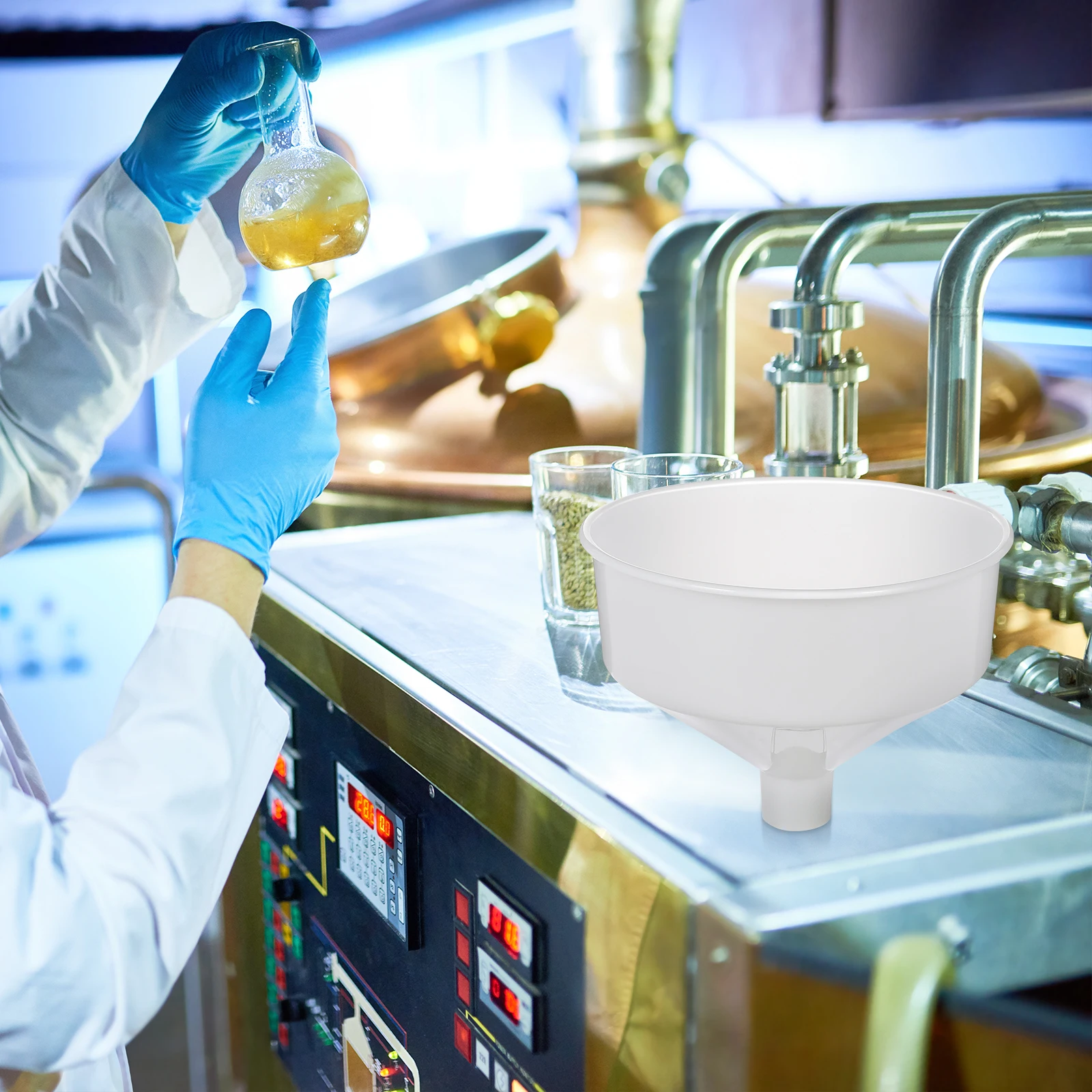 

Plastic Funnel for Home Kitchen Beer Oil Soy Sauce Filling Tool Large Size Portable Bottle Container