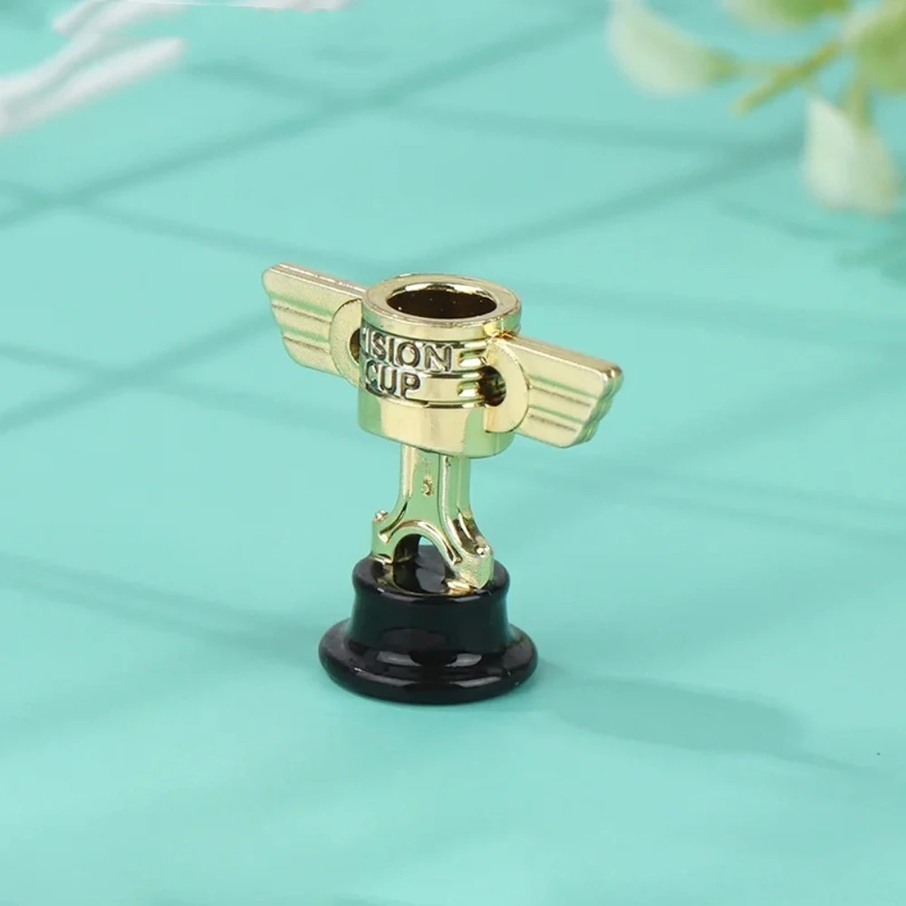 

Сувенирный кубок-модель PISTON CUP, пластиковый, для спортивных игр, золотой наградной трофей, приз для победителя соревнований, подарочный трофей