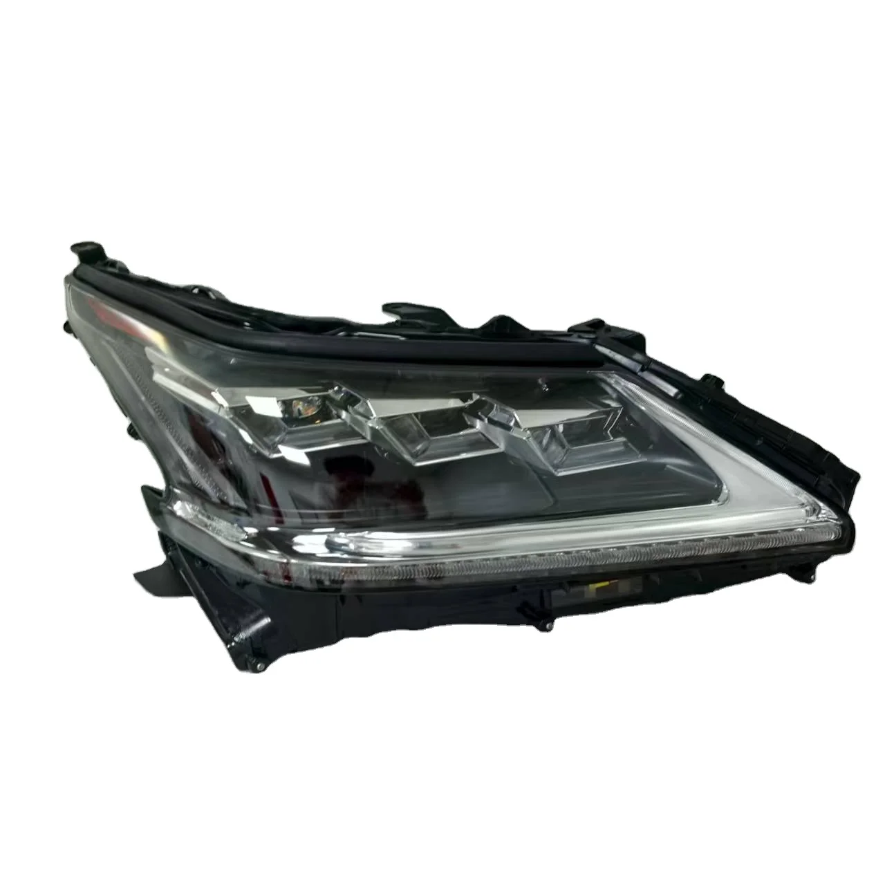 

Высококачественные правые светодиодные фары 2018-2020 для системы автоматического освещения 570 с цветовой температурой 6000 К, новое состояние