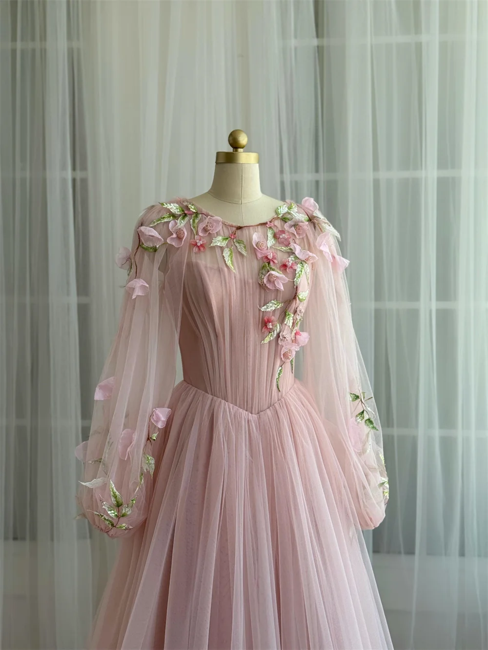 Cathy Maßgeschneiderte rosa Applikationen Ballkleid Ballkleider O-Ausschnitt Puffärmel Vestidos de Noiva Tüll bodenlang formeller Abend