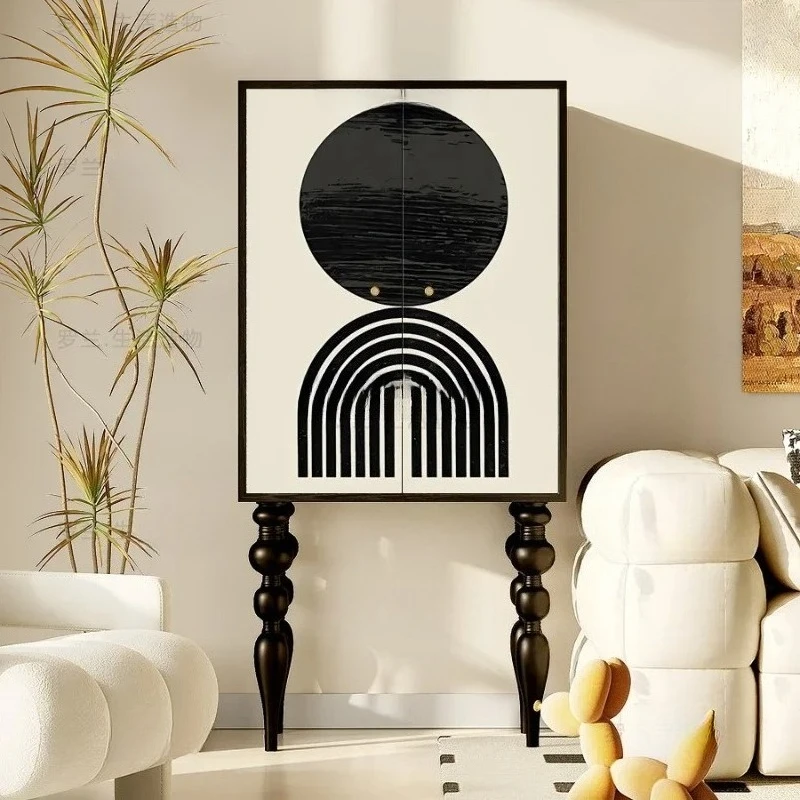 

Современный простой бытовой шкаф-ведро из цельного дерева с высокими ножками и противоположной дверью, шкаф для хранения на балконе в гостиной