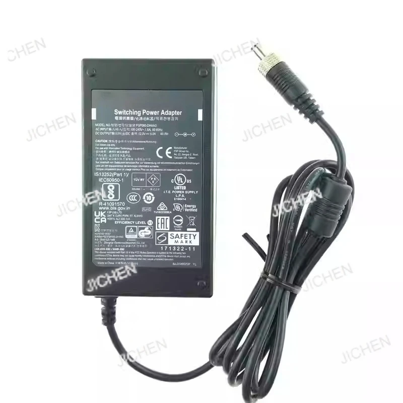 

Адаптер питания FSP060-DHAN3 для промышленных компьютеров с дисплеем, 12В 5А