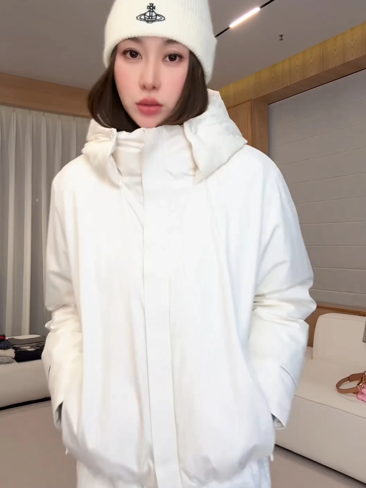 

Женская пуховая куртка Linyouyou Cloud с капюшоном на молнии, утепленная, с воротником-стойкой, универсальная, повседневная, приталенного кроя, для отдыха