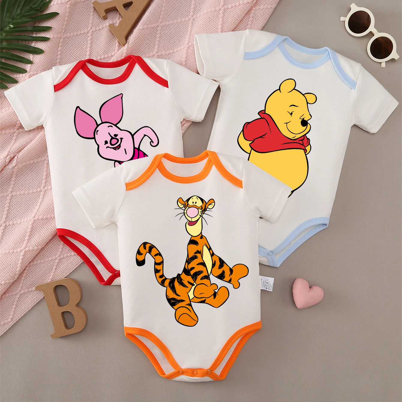 MINISO&Disney Jointly Signed 100% Cotton Baby Clothe Baby Onesie Bodysuit Winnie The Pooh Cute Print for 0 To 12 Months Newborn