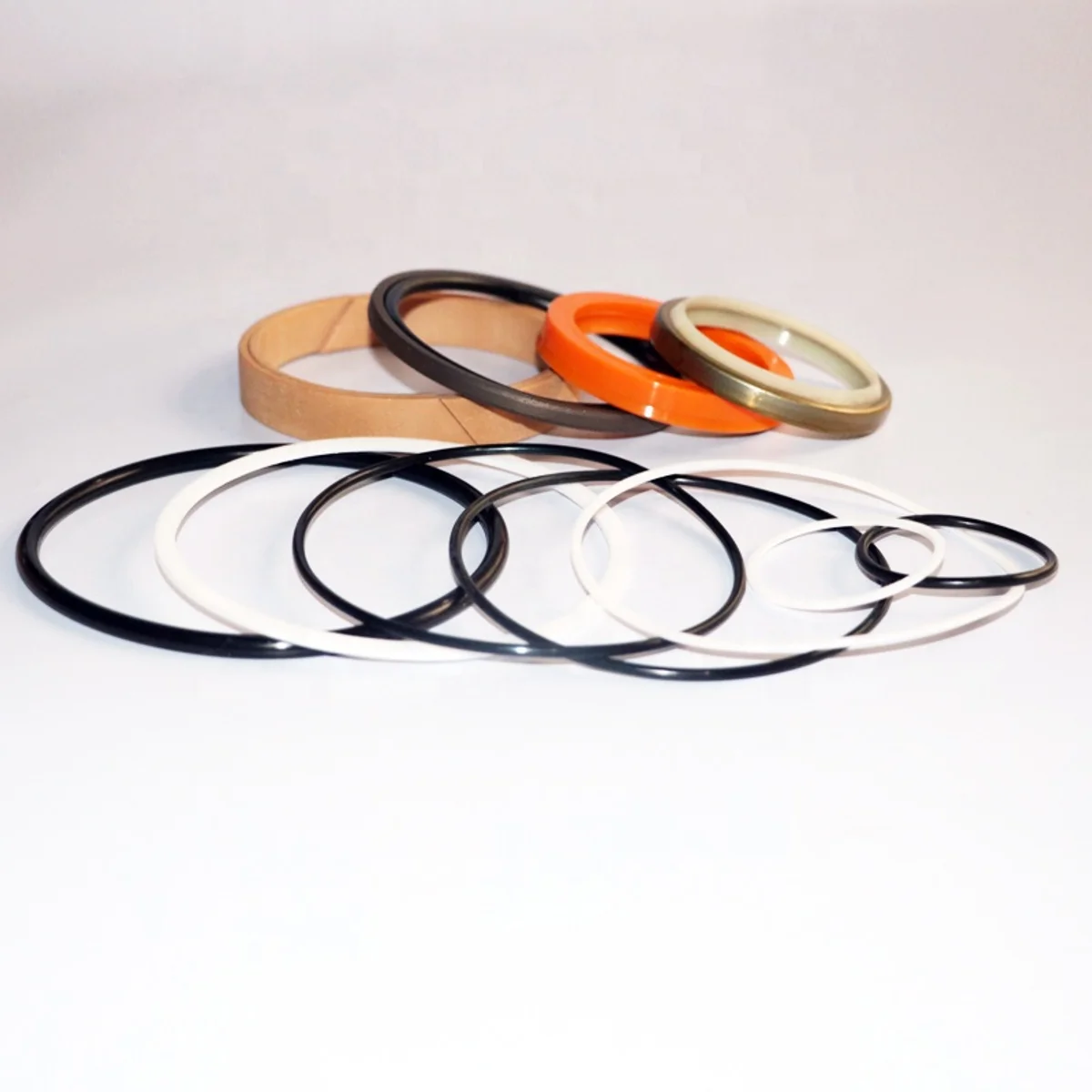 

Комплект уплотнений поворотного механизма гидравлического экскаватора для 550-42261