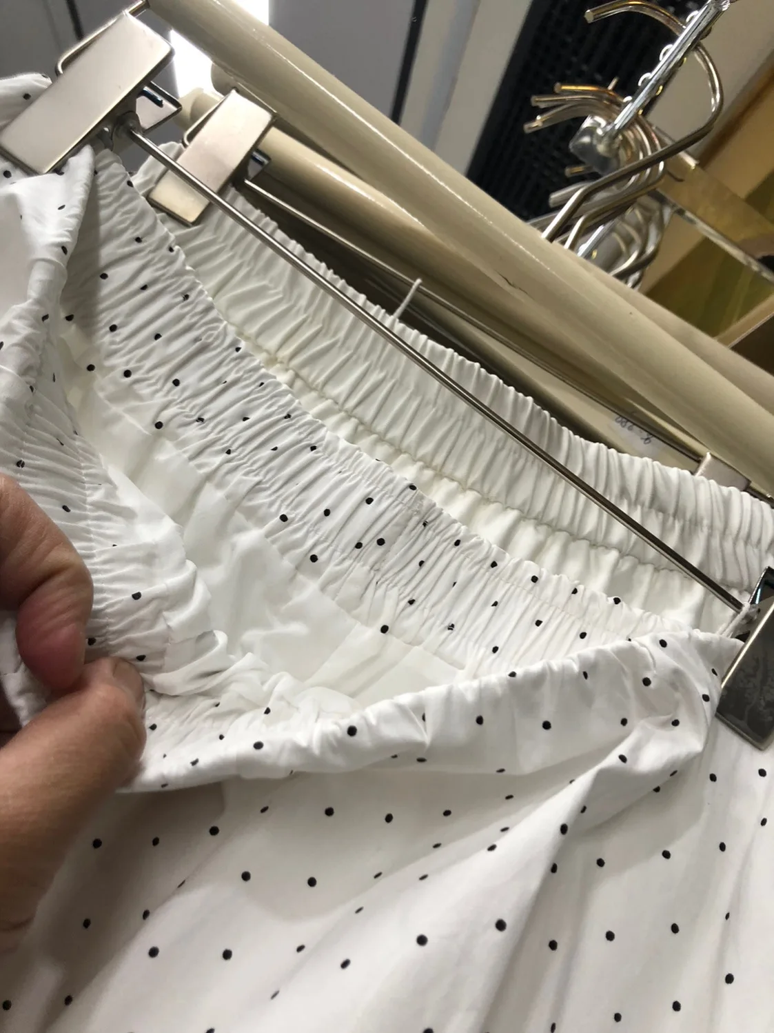 Jupe coréenne bouffante taille haute pour femme avec motif élastique, adaptée aux déplacements quotidiens, décontractée et polyvalente...