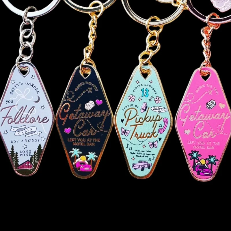 سمعة صغيرة موتيل المفاتيح ، ثعبان مفتاح سلسلة لعشاق الموسيقى ، المفاتيح قلادة الهدايا صالح للرجال النساء جريل هدية