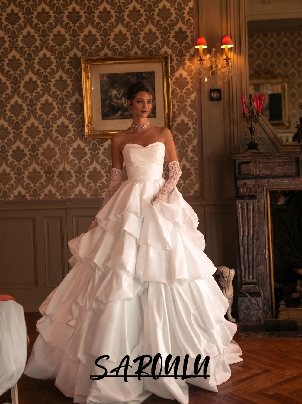 

Noble Tiered Ballgown Wedding Dress Women Sweetheart Neckline Charming Court Train Customized Beautiful Bride Wear No Gloves