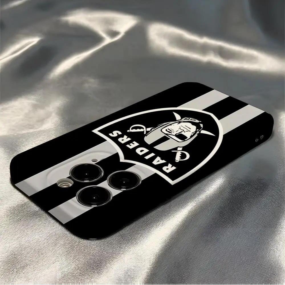 حافظة لهاتف آيفون 16 برو ماكس 15 برو 13 14 12 11 8 7 Plus X XR XS Max غطاء شامل