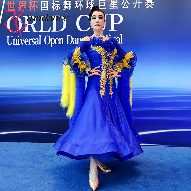 B-25127 Vestido de competição de dança de salão padrão internacional personalizado para mulheres azul royal com strass roupa de palco