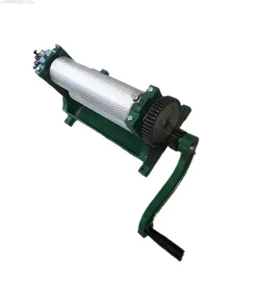 

1PC Manual Honeycomb Embossing Machine Aluminum Alloy Bee Bee Special Beeswax Foundation Sheet Press Roller Machine