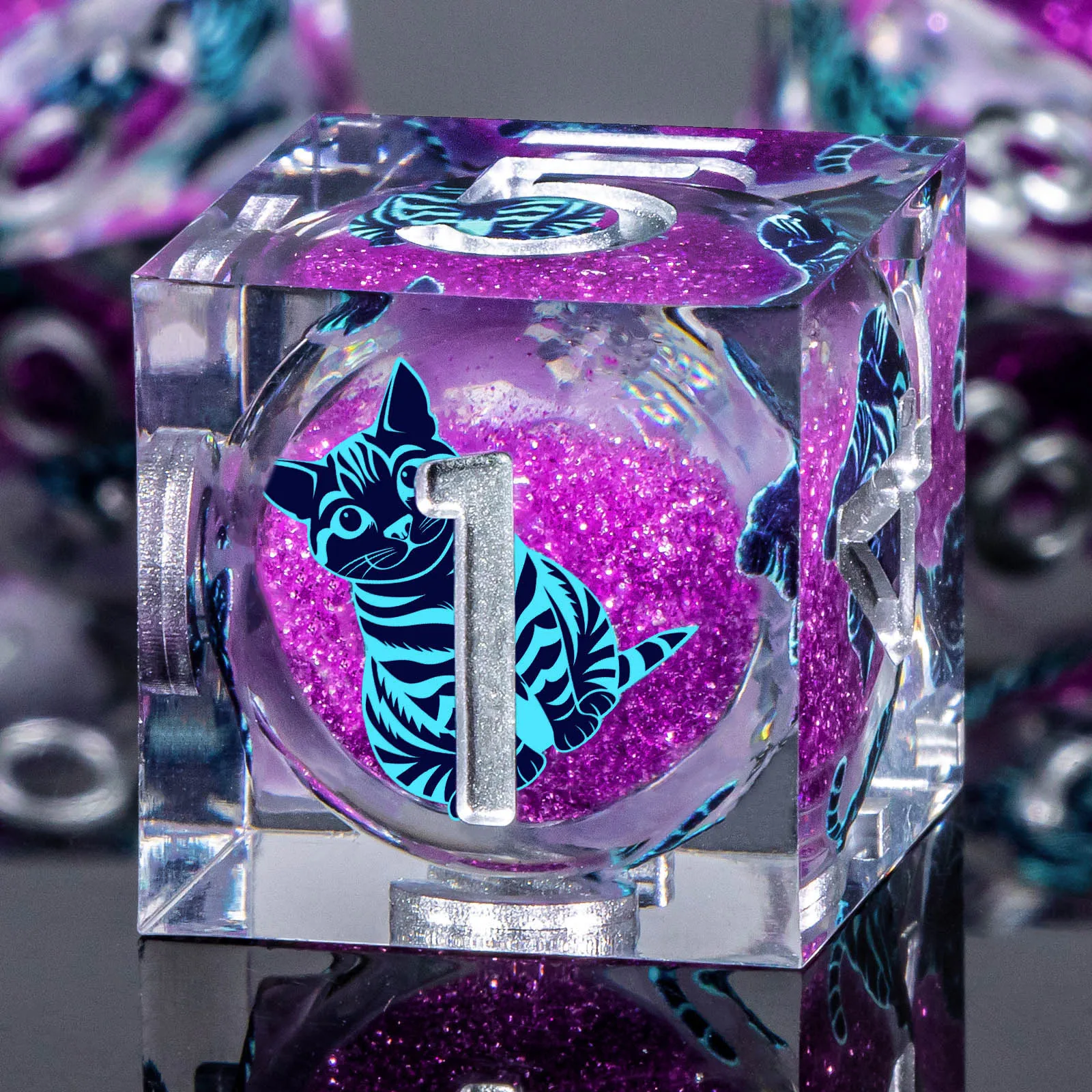 DND 레진 주사위 고양이 액체 코어 주사위 날카로운 모서리 다면체 주사위 세트, 던전 앤 드래곤 D&D 롤플레잉 게임 D&D 주사위 세트