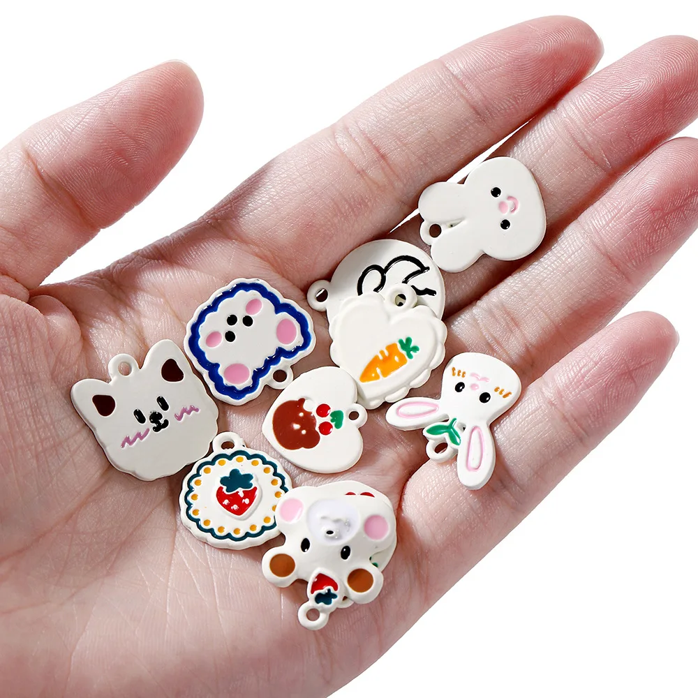 10Pcs Hot Selling Alloy Spray Paint Oil Drop Pendant, Love Bear Flower Rabbit Kitten Pendant, DIY Bracelet Accessory Material