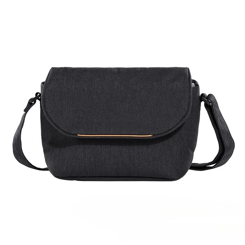 

F01 & F02 Light Travel Shoulder Bag