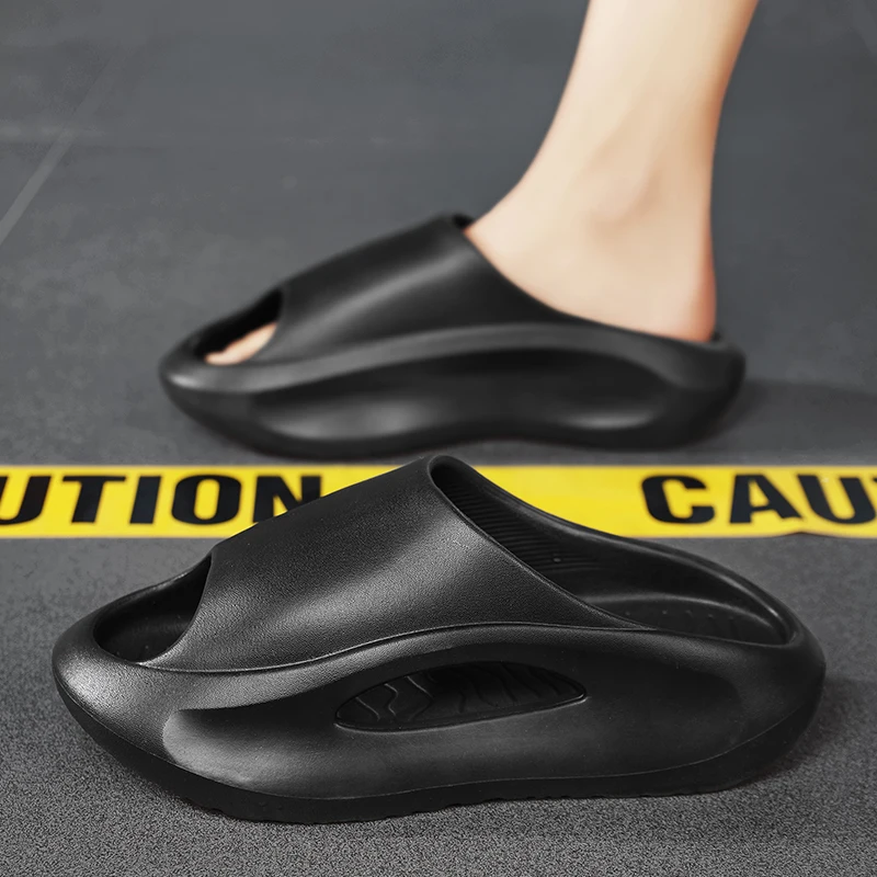 

Attractive Weekend City Escape Slides, Light Soft Cushion Sole for Short Getaways and Casual Local Delicious Food Hunting